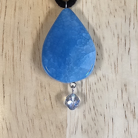 Blue Agate Pendant Necklace - Picture 8 of 8